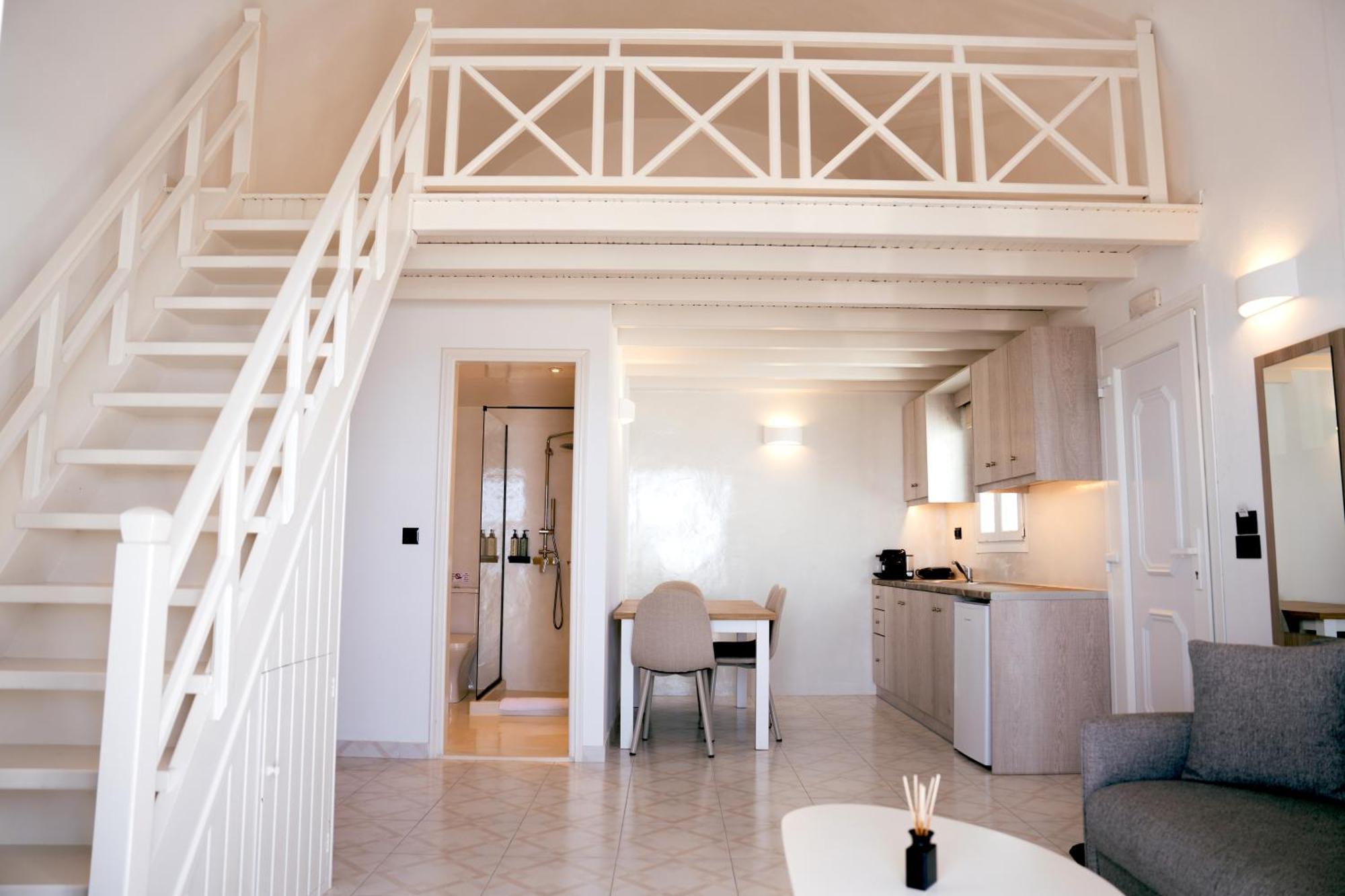 Gervi Suites Fira  Exterior photo